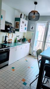 Sejours chez l'habitant Chambre dans appartement agreable et calme a 15 mn du Centre Ville : photos des chambres