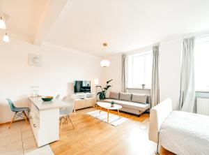 Old Town Heart V - Old Town Square