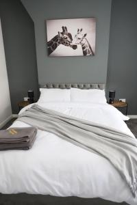 Alexandra Apartment -Secured Parking -2 Bedrooms