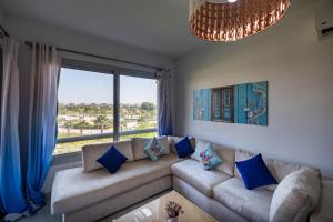 2BR Chalet Direct on swimming pool Ain Sokhna