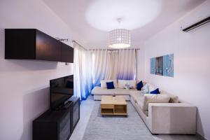 2BR Chalet Direct on swimming pool Ain Sokhna