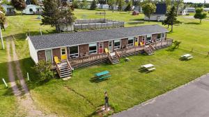 Cavendish Country Inn & Cottages