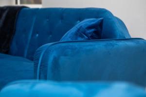 Modern Apartment Off-Road Parking-Twin Room Suite 3