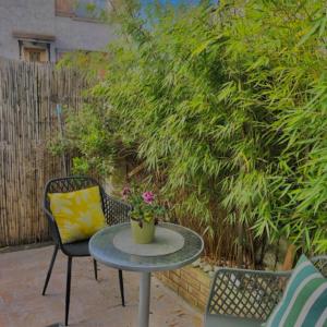 Appartements T2 jardin privatif 20mn de Paris centre -Disneyland : photos des chambres