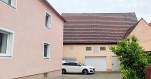 Wohnung Mercy 1 Stock mit Balkon