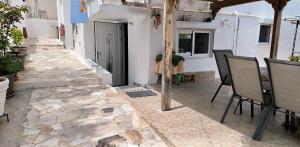 Sofias Seaview Villa Near Airport And Beach