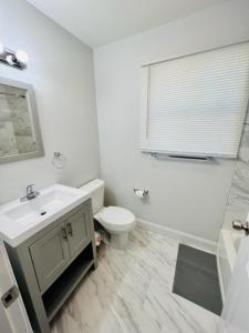 Lovely 1 Bed Apartment EZ Access to NY