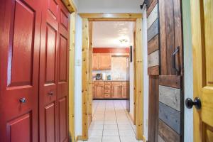 Mountain Memories, Walk To Ski Area, Town, Fishing