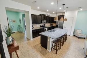 4663TSD-Solterra Resort townhouse
