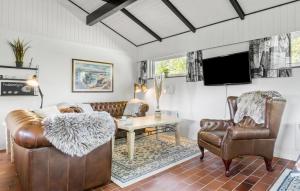 Cozy Home In Sydals With Wifi