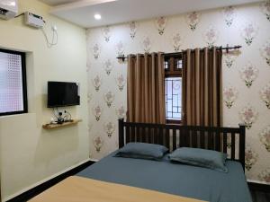 Dhruv guest house