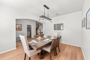 Lake House - Amazing Views & Pool Lake Arlington