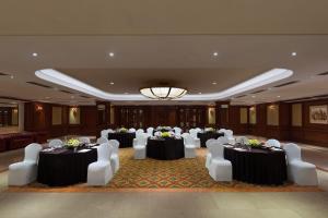 Sheraton New Delhi Hotel