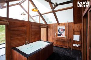 StayVista at Reflection by The Woods - Breakfast Included - Luxury Villa