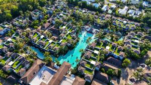 Swim-out Tropical Haven at Temple Resort