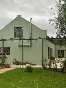 The Minimalist where earth meets stars - Boesmanspad