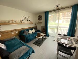 STUDIO AUX PIEDS DES PISTES - 3-star hotels in Le Dévoluy