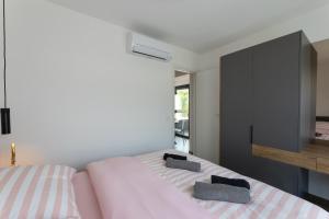 Fig by Villa Bright Bliss