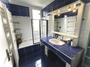 Appartements Superbe, 3 chambres, au calme, parkings : photos des chambres