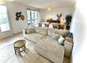 Appartements Superbe, 3 chambres, au calme, parkings : photos des chambres