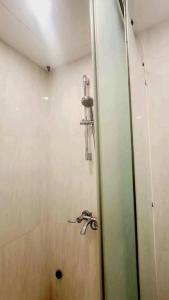 Sunrise from bed Apartment - NhaTrang Beach