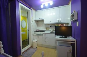 Han River Residence & Guesthouse