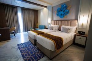 AJ GRAND ELITE HOTEL