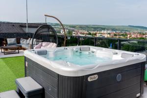 Thome Vlaicu170 Jacuzzi