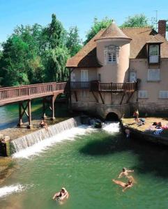 Maisons de vacances Beautiful F2 apartment 5 stops by train from Paris : photos des chambres