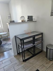 Maisons de vacances Beautiful F2 apartment 5 stops by train from Paris : photos des chambres