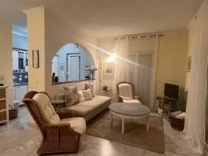 Villa Volimi - Áyios Adhrianós