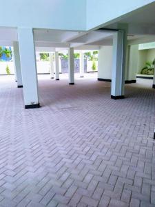 Roma Stays - 1 bedroom at Seville Residency with Swimming pool behind Go-Cart near Sarova