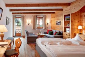 Deluxe Double Room room in Grossarler Hof Superior
