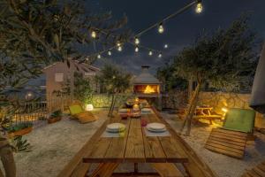 Villa between sky and sea