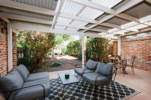 Kialla Cottage - An Idyllic Country Escape