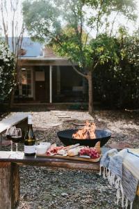 Kialla Cottage - An Idyllic Country Escape