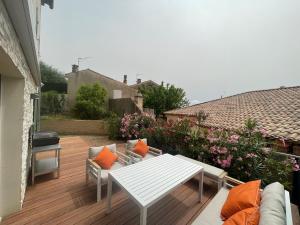 Superbe appart neuf centre ville 6 personnes calme avec jardin