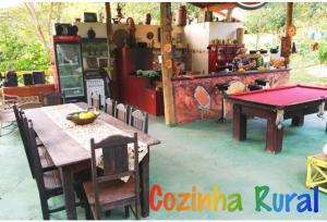 Chalé Rio Piscina Cozinha Área de Lazer Pertinho da CidadeMaravilha