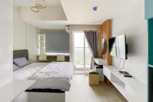 RedLiving Apartemen Royal Park Sentul by Bogor Staycation
