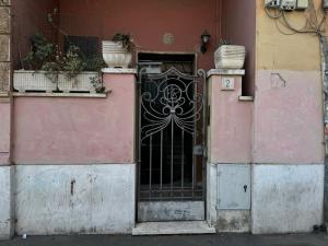 LUMINOSA VISTA PIRAMIDE