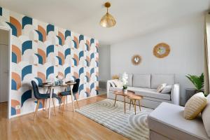 Grand T1, 3 pers, à 8min de Paris, métro 13 et 14 "Carrefour Pleyel", proche du Stade de France