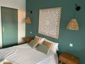 Acquella - Azilone-Ampaza