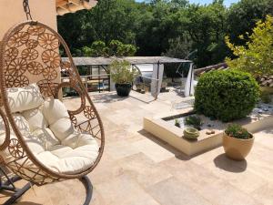 B&B / Chambres d'hotes Villa QUINISSOLE : photos des chambres