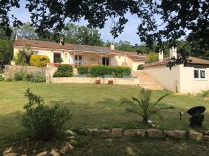 B&B / Chambres d'hotes Villa QUINISSOLE : photos des chambres