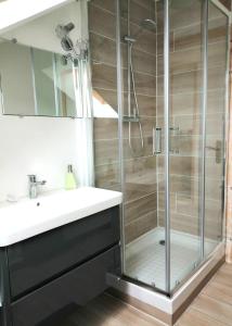 Appartements Appartement 55m2 dans maison : Appartement 1 Chambre