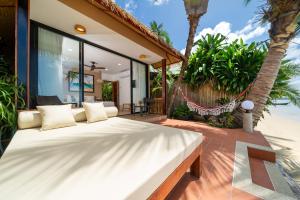 Friendship Beach Resort & Atmanjai Wellness Centre