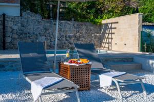 House Dida Mate - cozy house in nature with pool 