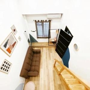 Velestinou Private Maisonette