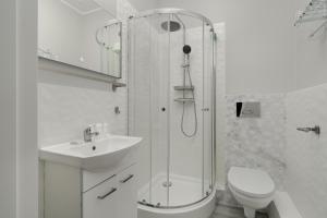 Studio in the Centre of Poznań with Balcony by Noclegi Renters
