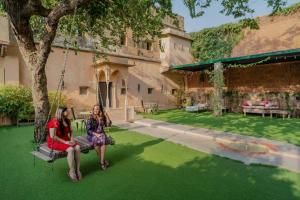 Khohar Haveli with Complimentary Breakfast and outdoor pool